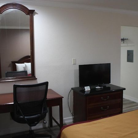 Value Inn & Suites ردينغ، كاليفورنيا المظهر الخارجي الصورة