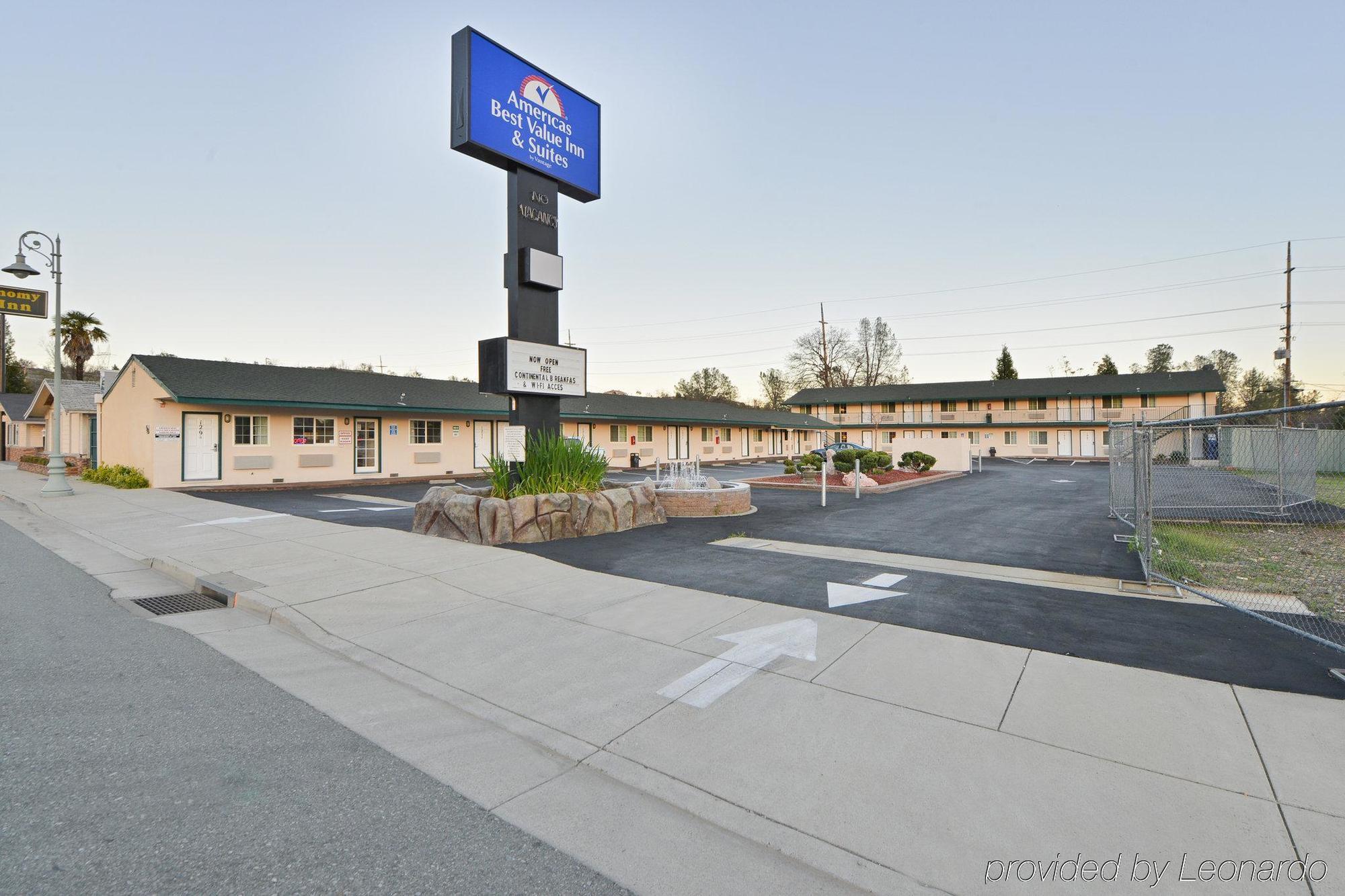 Value Inn & Suites ردينغ، كاليفورنيا المظهر الخارجي الصورة