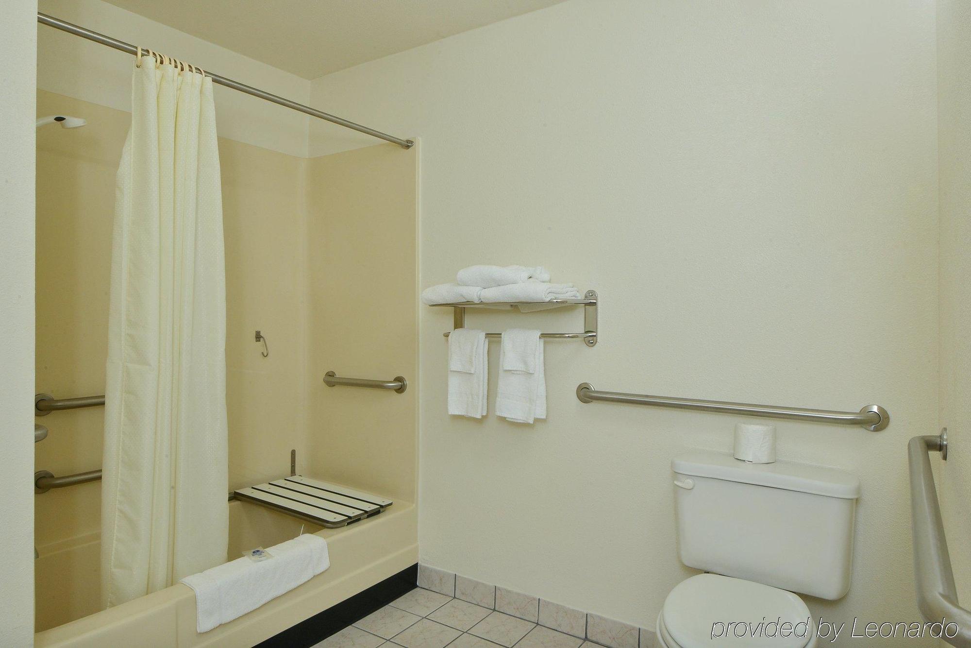 Value Inn & Suites ردينغ، كاليفورنيا المظهر الخارجي الصورة