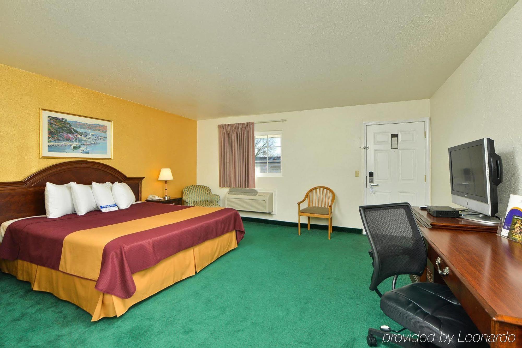 Value Inn & Suites ردينغ، كاليفورنيا المظهر الخارجي الصورة