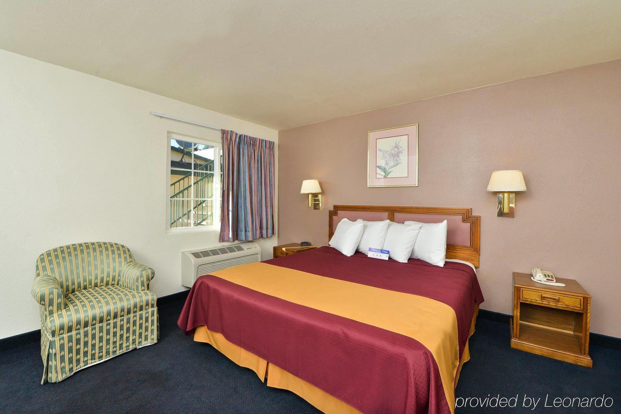 Value Inn & Suites ردينغ، كاليفورنيا المظهر الخارجي الصورة