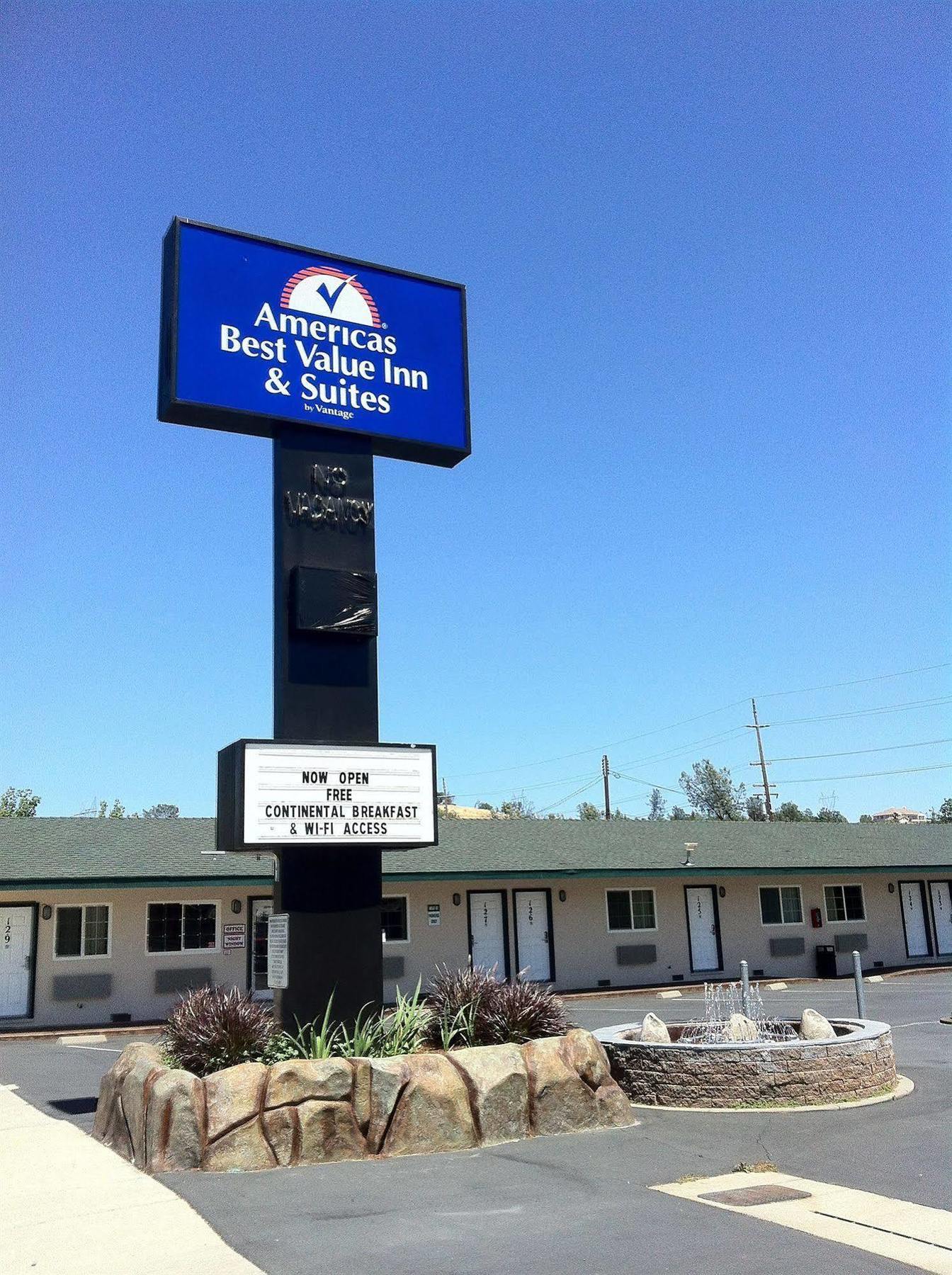Value Inn & Suites ردينغ، كاليفورنيا المظهر الخارجي الصورة