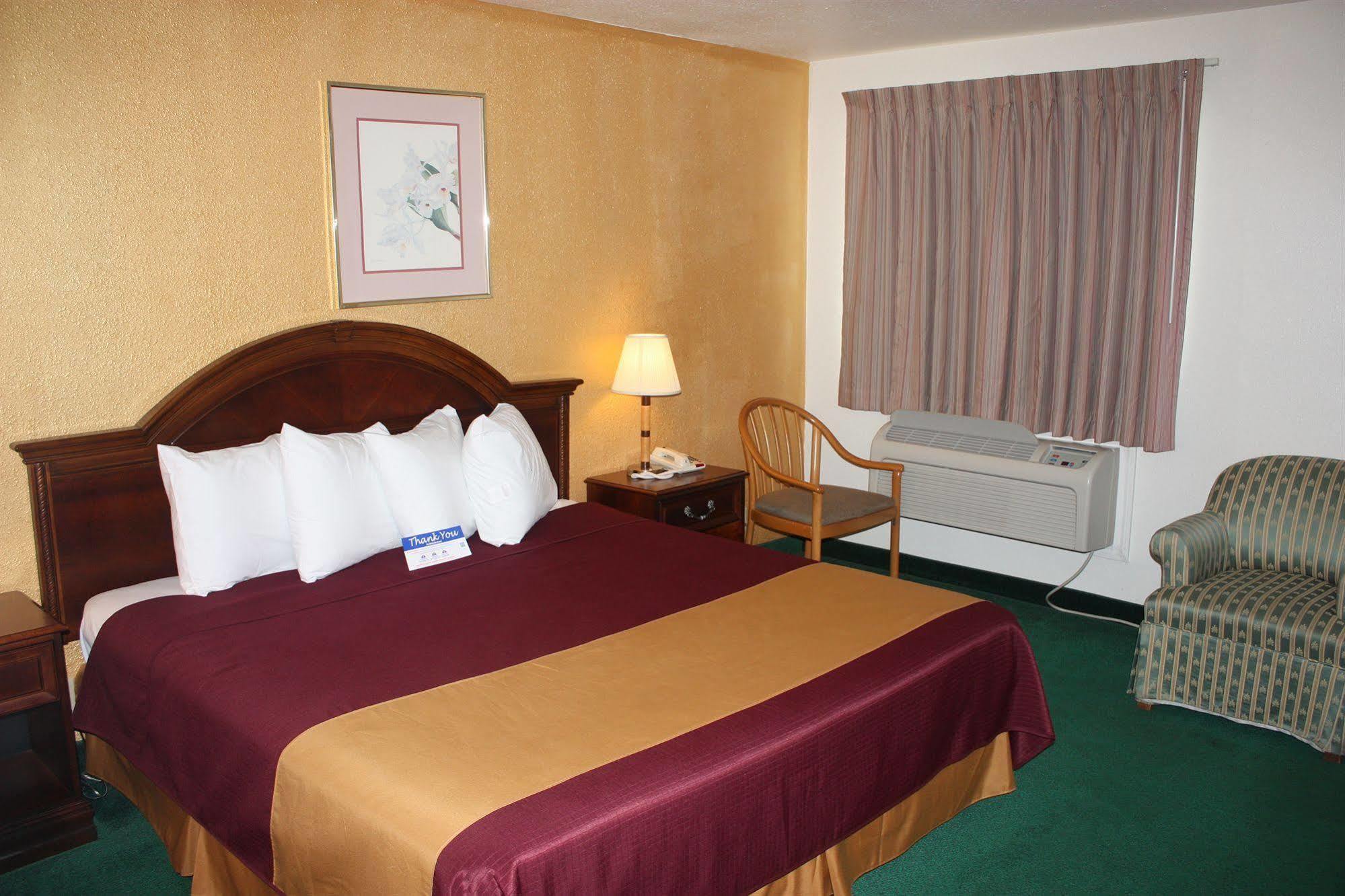 Value Inn & Suites ردينغ، كاليفورنيا المظهر الخارجي الصورة