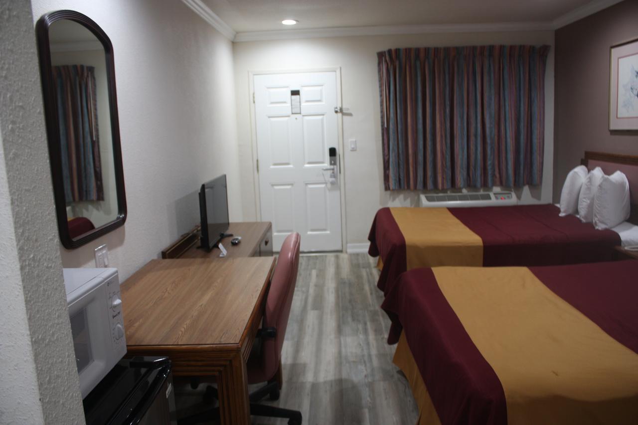 Value Inn & Suites ردينغ، كاليفورنيا المظهر الخارجي الصورة